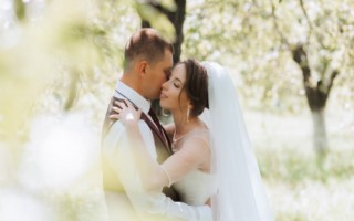 Okavango Wedding [320x200]